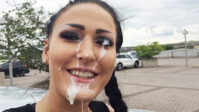 I Cum On My Girlfriend's Face In The Car