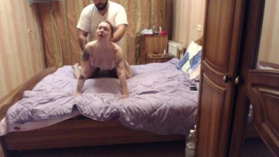 Hot Russian Tattooed Babe do Blowjobb and have Sex at Bedroom
