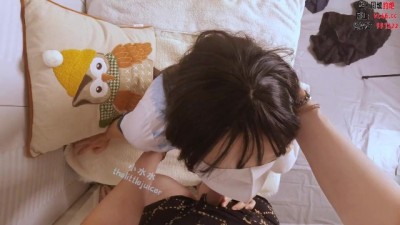 足球宝贝被抓现行：快感自慰后的大屌惩罚