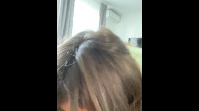 Morning Blowjob Cravings: Suck Off a Big Wet One!