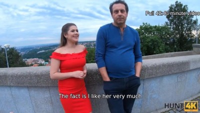 Passerby Seduction: Awakening and Pleasure in Public