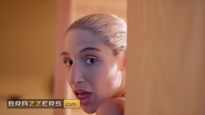 Brazzers - Abella Danger Is Having Hot And Sensual Sex On Vacation