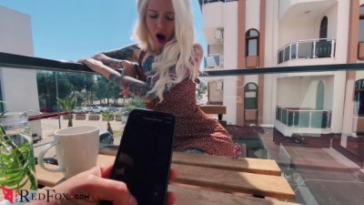 Plays with her lover's pussy in the cafe