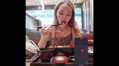 Remote Control Toy make me Reach Orgasm in a Public Restaurant - kimmysun0312