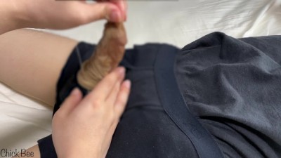 Be sensitive with tights and pull out the dick-handjob