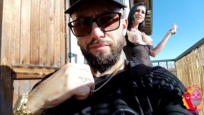 Una Pagliuzza Con Ladymuffin Public