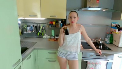 Lustful Wife Seduced Husband's Friend while he was not at Home Sex