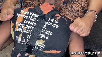 Pussy Eating Footcam Bloopers Lesbian