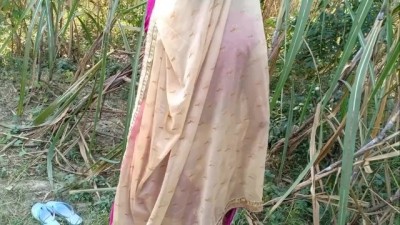 Indian Desi Village Bhabhi Outdoor Fucking Public