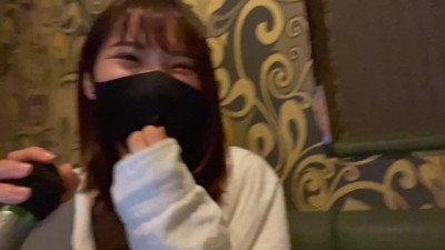 生ハメされて喘ぎながら歌うエロ女子大生パイパンまんこがキツキツ♡最後はお口にたっぷり射精!可愛いお口でぺろぺろしながらごっくん 素人カップル/歳の差/美少女/代/スタイル抜群