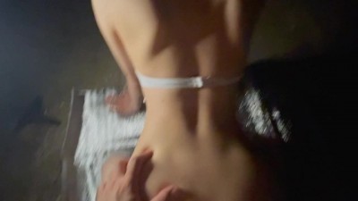 女子大生と水着で海デート♡ビーチでリアル露出ハメ撮り!人が来てパニック汗(中編) 素人カップル/個人撮影/スマホ/野外露出/フェラ/代/美少女/パイパン/スタイル抜群/色白/中出し