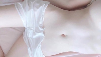 自慰实录,床单湿了一大块~