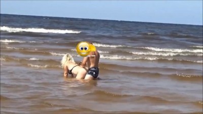 With a secretary at the sea
